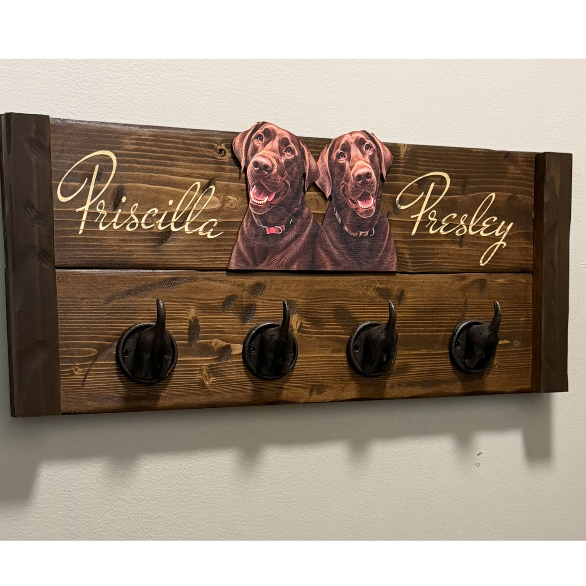 Custom Wooden Dog Leash Holder with Personalized Name & Pet Portraits